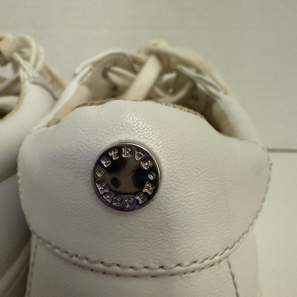 Steve Madden Bertie Womens 6.5 White Casual Classic Sneaker Court Tennis Shoe - Picture 6 of 9